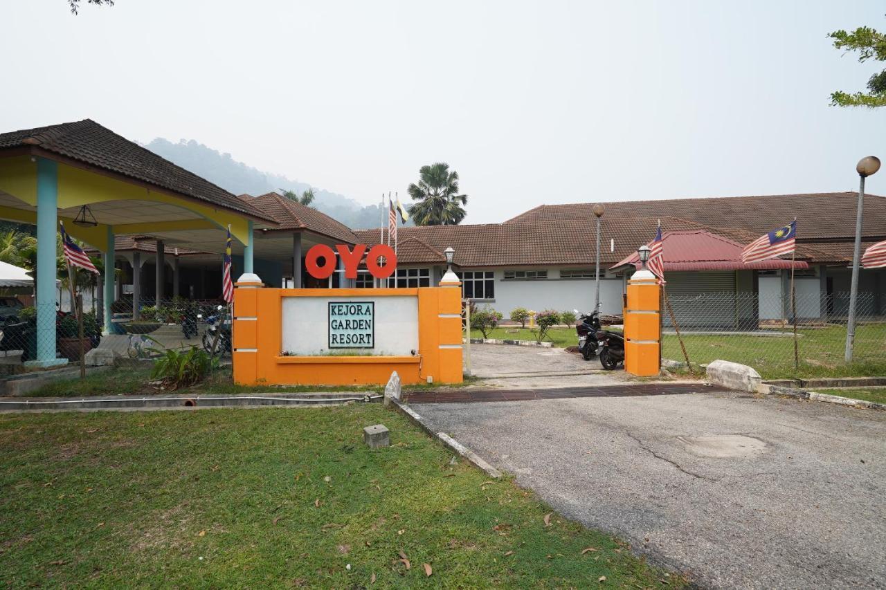 Oyo 44020 Kejora Garden Resort Kampong Pasir Bogak Dış mekan fotoğraf
