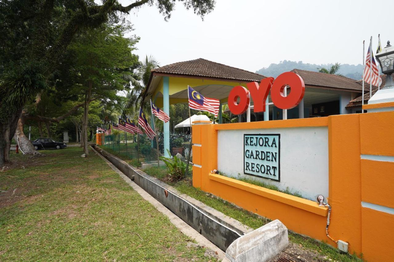 Oyo 44020 Kejora Garden Resort Kampong Pasir Bogak Dış mekan fotoğraf