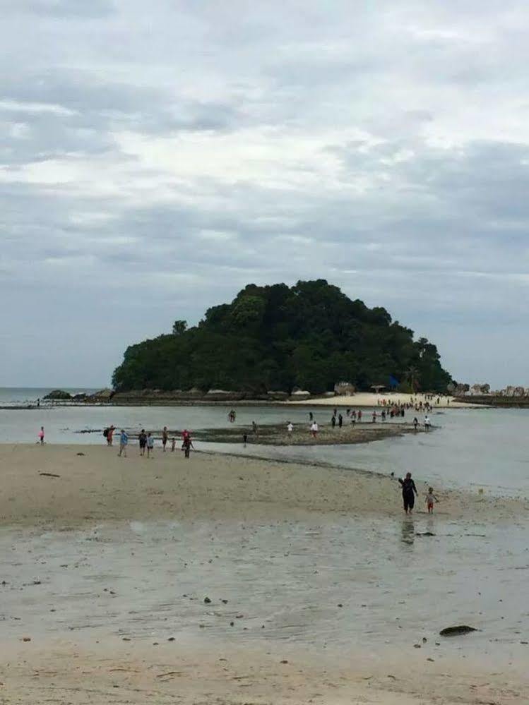 Oyo 44020 Kejora Garden Resort Kampong Pasir Bogak Dış mekan fotoğraf